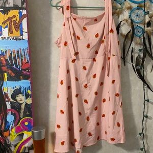 Strawberry dress : XL